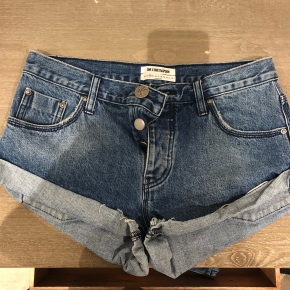 One Teaspoon Bandits Denim Shorts - Picture 6 of 8